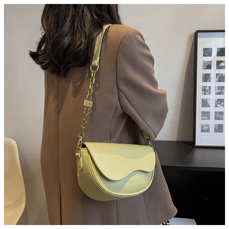 Autumn and Winter Fashion All-Matching Texture Niche Style One Shoulder Saddle Bag