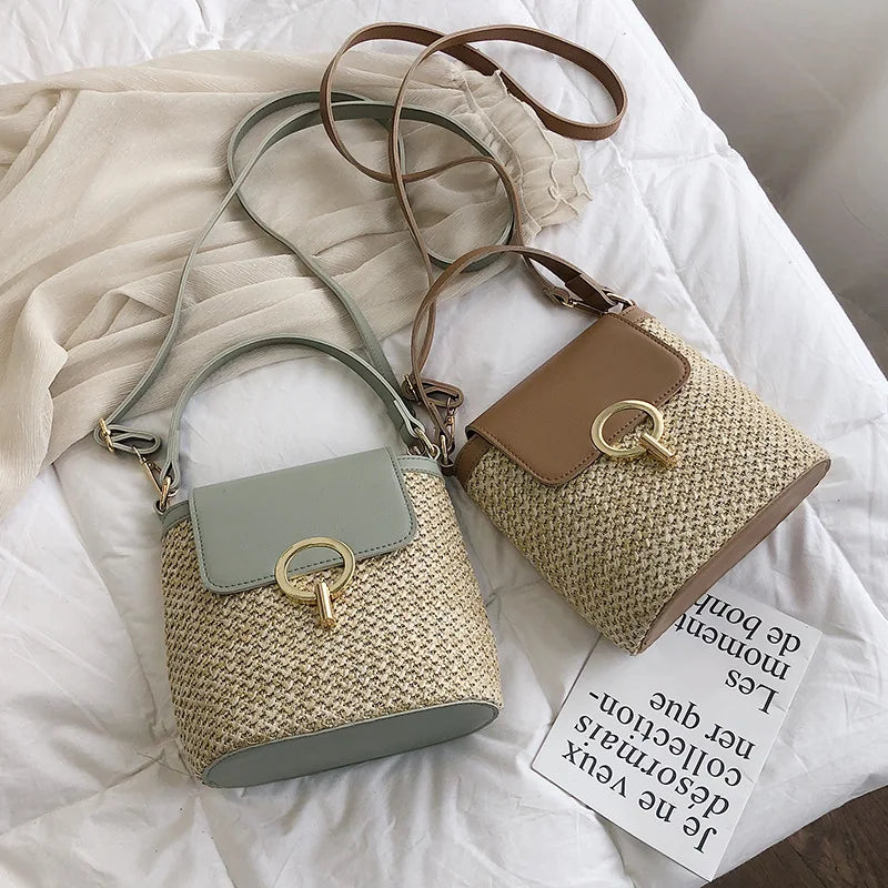 Beach Lady Travel Purses and Handbags Casual Chains Straw Bucket Bags Women Summer Messenger Bag Rattan Bags Shoulder Bag Bolsa