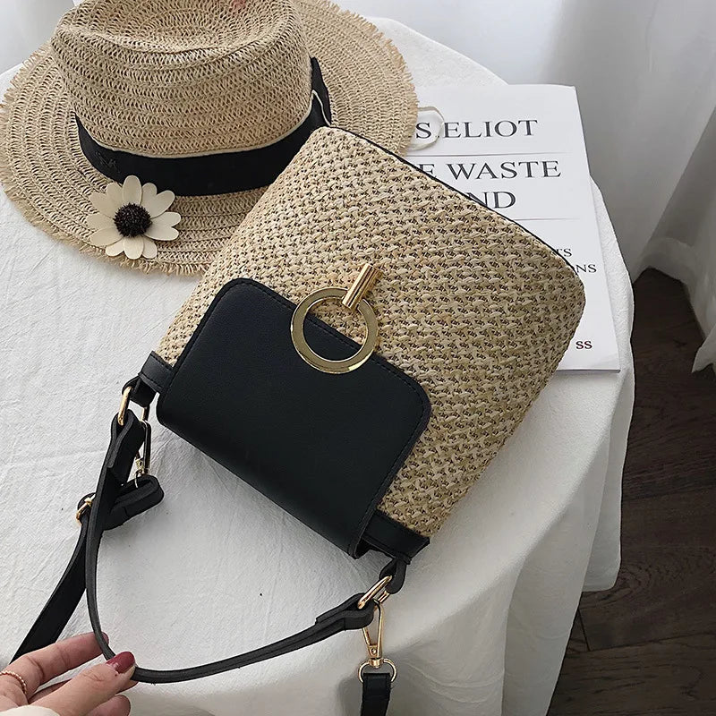 Beach Lady Travel Purses and Handbags Casual Chains Straw Bucket Bags Women Summer Messenger Bag Rattan Bags Shoulder Bag Bolsa