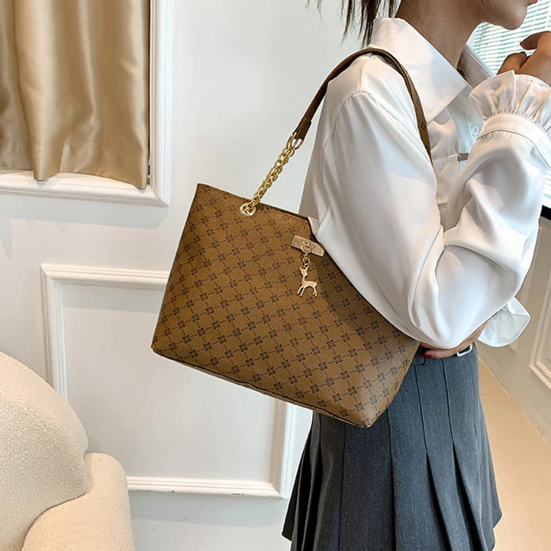 New Presbyopia Handbag Texture Soft Leather Large Capacity Tote Women Bag With Hanging Accessories Shoulder Bag